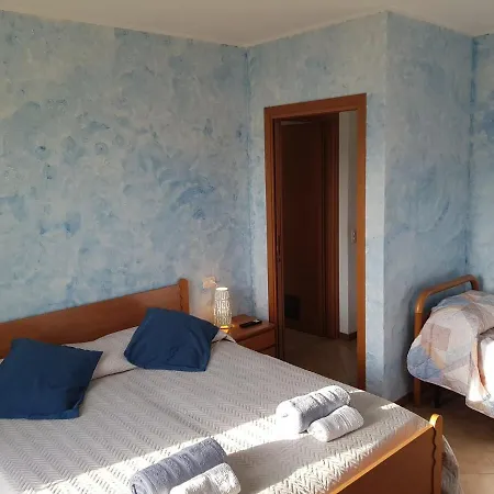 Il Palazzo With A View Of The And Nature Daire