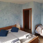 Il Palazzo With A View Of The And Nature شقة